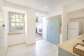 Traditional Duplex Terrace Principe Real