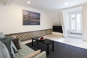 Traditional Duplex Terrace Principe Real