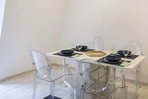 Traditional Duplex Terrace Principe Real