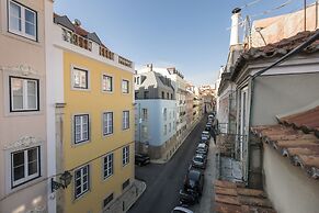 Traditional Duplex Terrace Principe Real