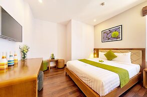 Ronal Hotel