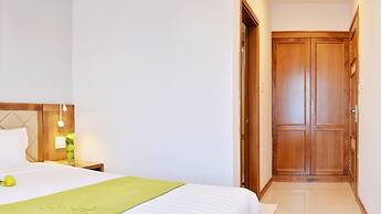 Ronal Hotel