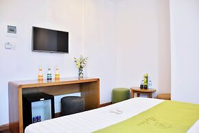 Ronal Hotel