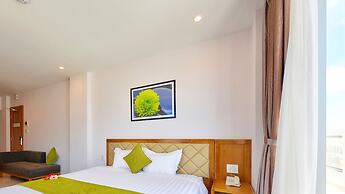 Ronal Hotel