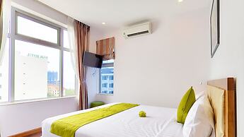 Ronal Hotel
