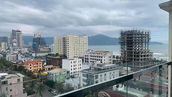 Ronal Hotel