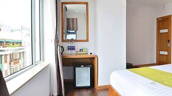 Ronal Hotel