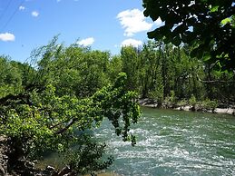 Cottage by the Historic Depot