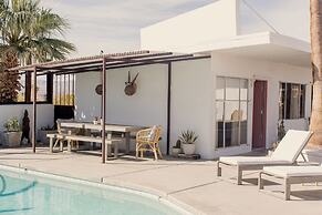 Miracle Manor Boutique Hotel & Spa