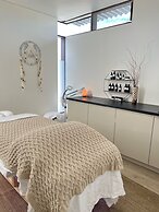 Miracle Manor Boutique Hotel & Spa