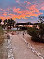 Miracle Manor Boutique Hotel & Spa