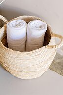 Miracle Manor Boutique Hotel & Spa