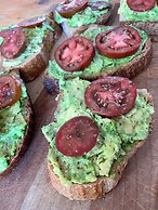 Miracle Manor Boutique Hotel & Spa