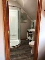 BMI Bed & Breakfast and Oasis