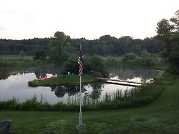 BMI Bed & Breakfast and Oasis