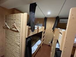 Guest House Otaru WANOKAZE - Hostel