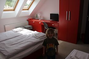 Hotel U Tri volu