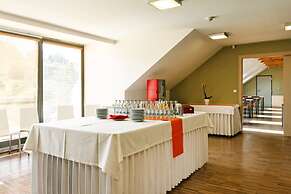 Hotel U Tri volu