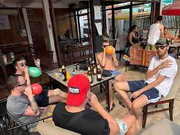 Nana Backpacker Hostel