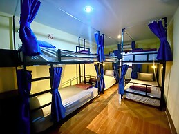 Nana Backpacker Hostel