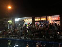 Nana Backpacker Hostel