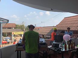 Nana Backpacker Hostel