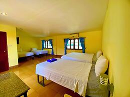 Nana Backpacker Hostel