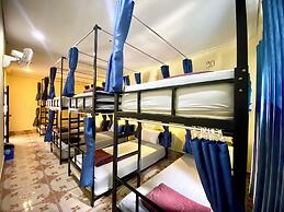 Nana Backpacker Hostel