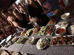 Nana Backpacker Hostel