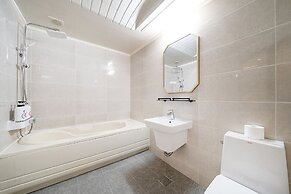 Bundang Regency Hotel