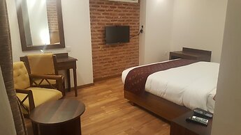 Kailash Kuti Inn