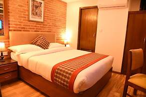 Kailash Kuti Inn