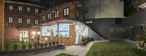 Kailash Kuti Inn