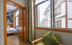 Bajie Youth Hostel National Forest Park