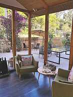 Bajie Youth Hostel National Forest Park