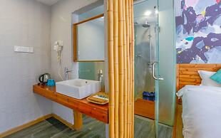 Bajie Youth Hostel National Forest Park