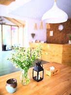 Bajie Youth Hostel National Forest Park