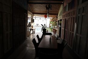 Arjuna Garden Homestay - Hostel