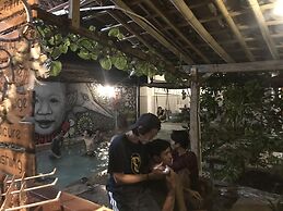 Arjuna Garden Homestay - Hostel