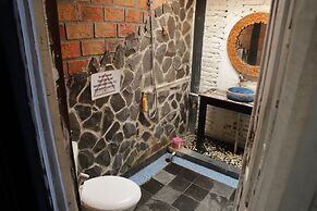 Arjuna Garden Homestay - Hostel