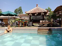 Arjuna Garden Homestay - Hostel