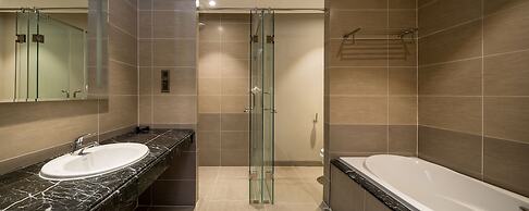 Johnny's Luxury Apartments