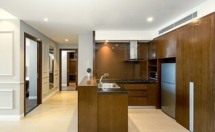 Johnny's Luxury Apartments