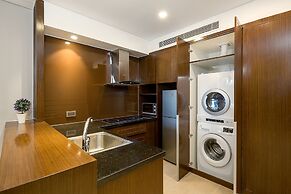 Johnny's Luxury Apartments