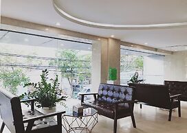 Chill Suites Danang Beach Hotel