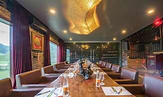 Villa CBT Flamingo Dai Lai