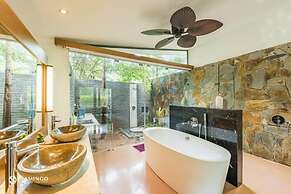 Villa CBT Flamingo Dai Lai