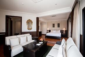 The Bridge An Eclectic Luxotel Chiangmai