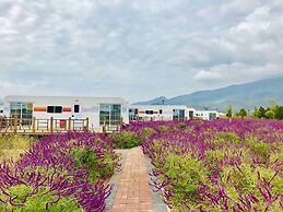 Micheng RV Lijiang Camping