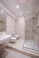 Well-Kept Apartment Short Walk to The Duomo